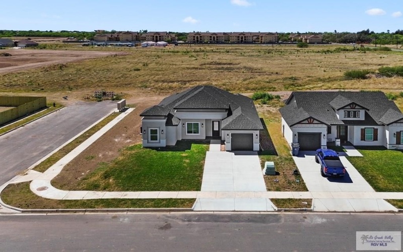 112 MARIGOLD RD, LOS FRESNOS, TX 78566, 3 Bedrooms Bedrooms, ,2 BathroomsBathrooms,Residential,For Sale,112 MARIGOLD RD,0,29775212