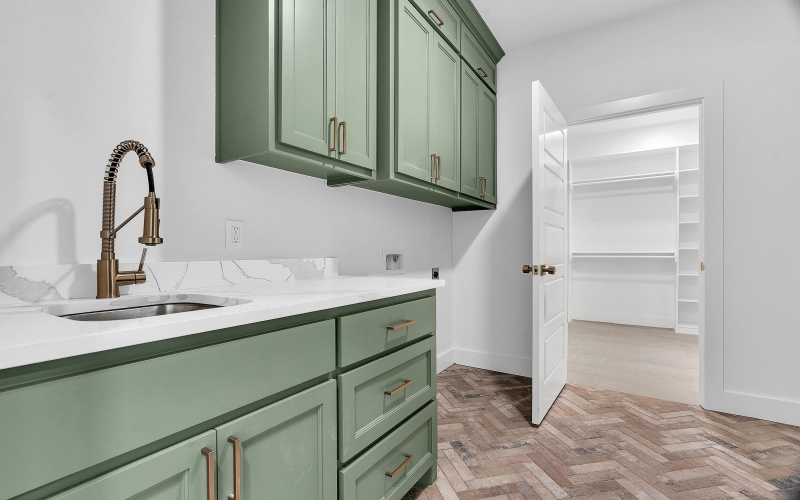 989 County Road 2204 D, Tatum, TX 75691, 4 Bedrooms Bedrooms, ,2 BathroomsBathrooms,Residential,For Sale,989 County Road 2204 D,0,20262326