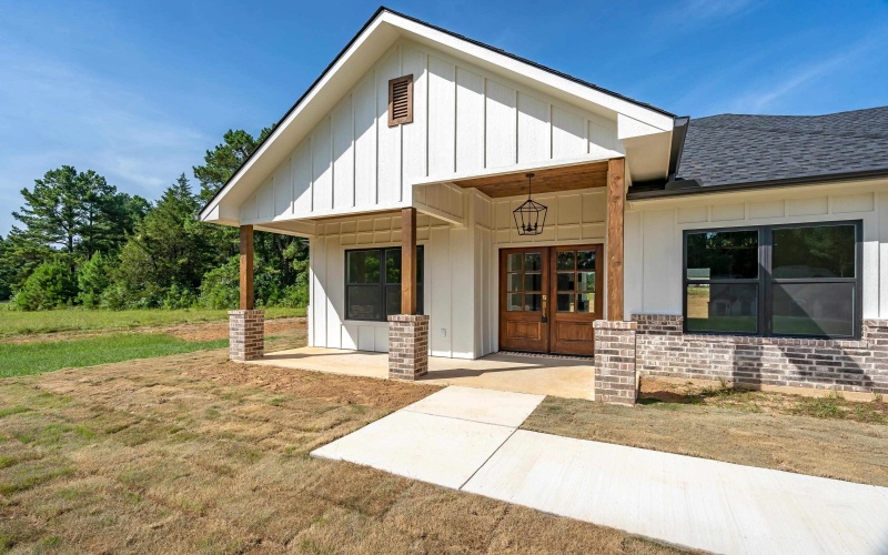 989 County Road 2204 D, Tatum, TX 75691, 4 Bedrooms Bedrooms, ,2 BathroomsBathrooms,Residential,For Sale,989 County Road 2204 D,0,20262326