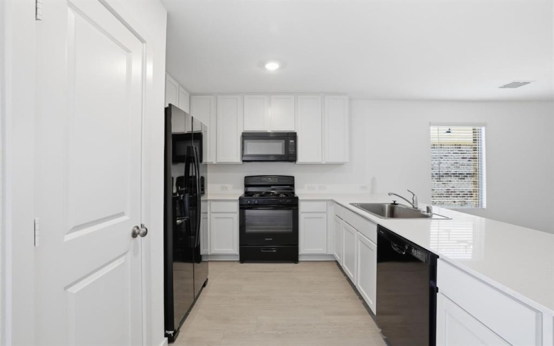 1340 Wedgeleaf Lane, Forney, TX 75126, 3 Habitaciones Habitaciones , ,2 BañosBaños,Residential,En Venta,1340 Wedgeleaf Lane,0,21209617