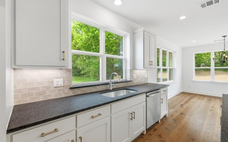 216 Village Way, Argyle, TX 76226, 4 Bedrooms Bedrooms, ,2 BathroomsBathrooms,Residential,For Sale,216 Village Way,0,21215951