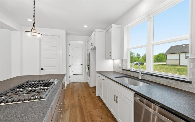 216 Village Way, Argyle, TX 76226, 4 Bedrooms Bedrooms, ,2 BathroomsBathrooms,Residential,For Sale,216 Village Way,0,21215951