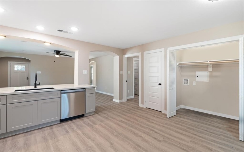 211 Garlock Street, Wilmer, TX 75172, 4 Bedrooms Bedrooms, ,2 BathroomsBathrooms,Residential,For Sale,211 Garlock Street,0,21226474