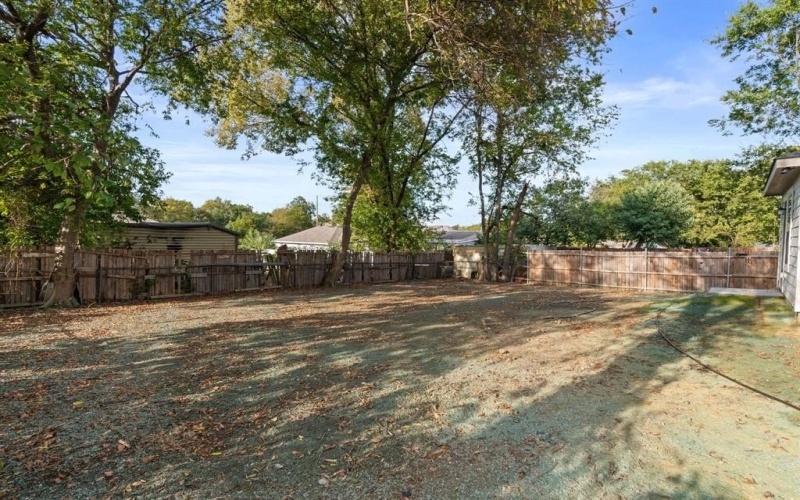 211 Garlock Street, Wilmer, TX 75172, 4 Bedrooms Bedrooms, ,2 BathroomsBathrooms,Residential,For Sale,211 Garlock Street,0,21226474