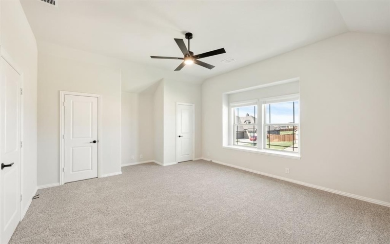 12704 Whispering Wind Drive, Godley, TX 76044, 4 Bedrooms Bedrooms, ,3 BathroomsBathrooms,Residential,For Sale,12704 Whispering Wind Drive,0,21226553