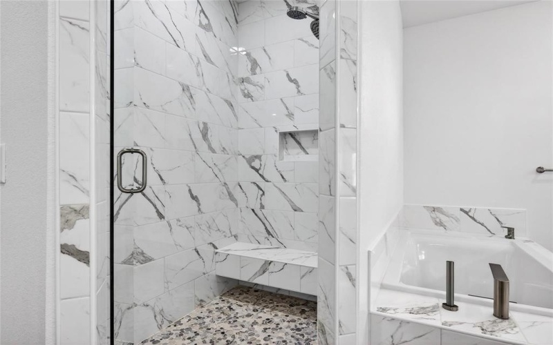 1809 Bluebonnet Avenue, Denison, TX 75020, 5 Habitaciones Habitaciones , ,3 BañosBaños,Residential,En Venta,1809 Bluebonnet Avenue,0,21226659