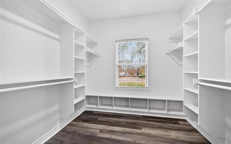 1809 Bluebonnet Avenue, Denison, TX 75020, 5 Habitaciones Habitaciones , ,3 BañosBaños,Residential,En Venta,1809 Bluebonnet Avenue,0,21226659