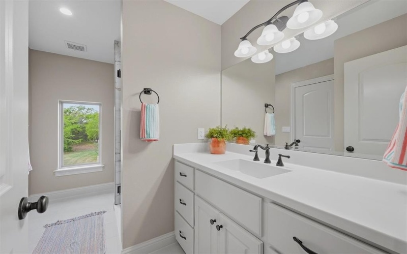 613 Coffee Circle, Pottsboro, TX 75076, 4 Bedrooms Bedrooms, ,3 BathroomsBathrooms,Residential,For Sale,613 Coffee Circle,0,21226823