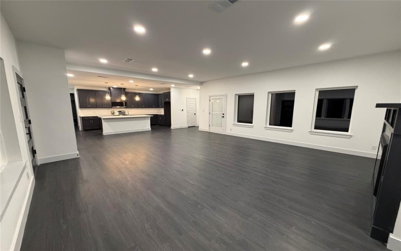 2091 Goodwyn Road, Avalon, TX 76623, 3 Bedrooms Bedrooms, ,2 BathroomsBathrooms,Residential,For Sale,2091 Goodwyn Road,0,21226932