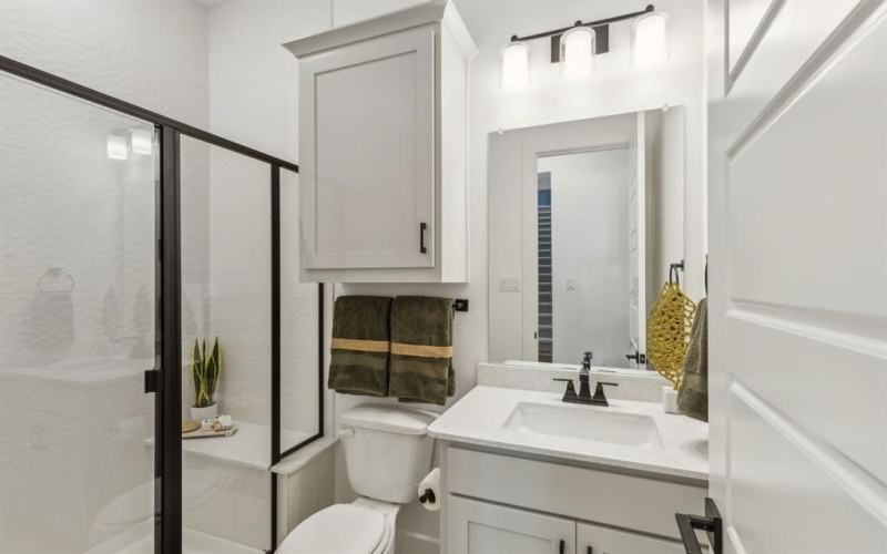 200 Bristol Lane, Azle, TX 76020, 5 Bedrooms Bedrooms, ,5 BathroomsBathrooms,Residential,For Sale,200 Bristol Lane,0,21227053