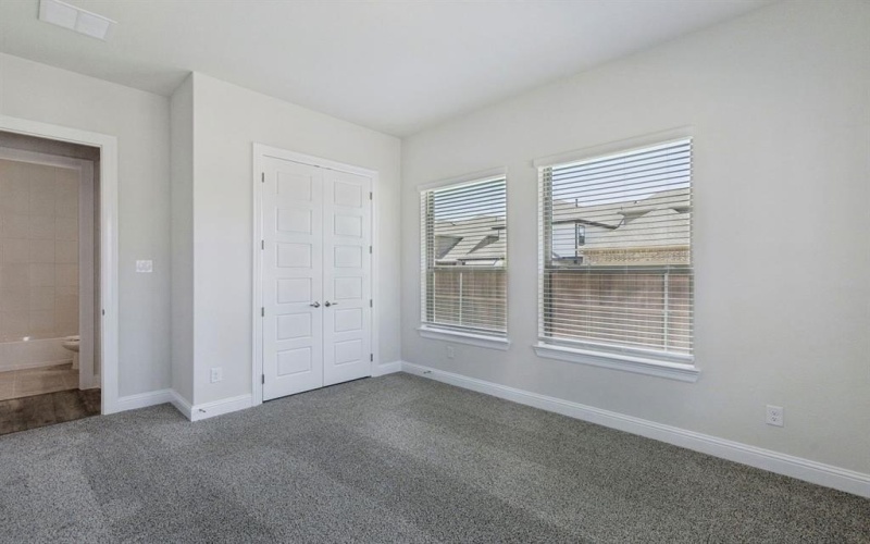 1125 Painted Lady Drive, Crowley, TX 76036, 4 Bedrooms Bedrooms, ,3 BathroomsBathrooms,Residential,For Sale,1125 Painted Lady Drive,0,21227062