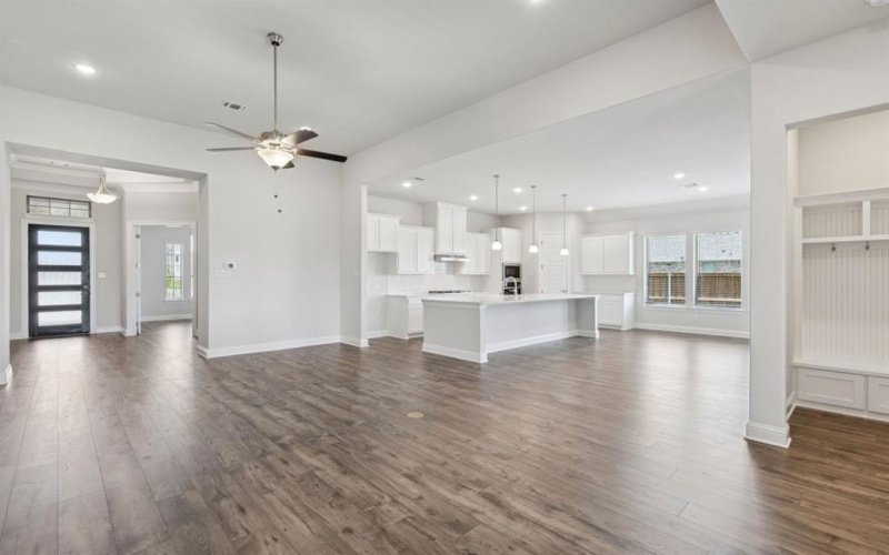 1125 Painted Lady Drive, Crowley, TX 76036, 4 Bedrooms Bedrooms, ,3 BathroomsBathrooms,Residential,For Sale,1125 Painted Lady Drive,0,21227062