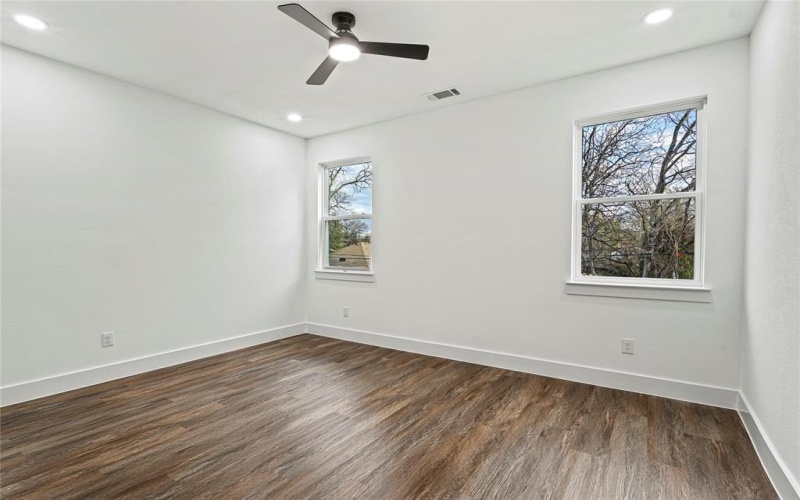 2616 Birmingham Avenue, Dallas, TX 75215, 3 Bedrooms Bedrooms, ,2 BathroomsBathrooms,Residential,For Sale,2616 Birmingham Avenue,0,21227073