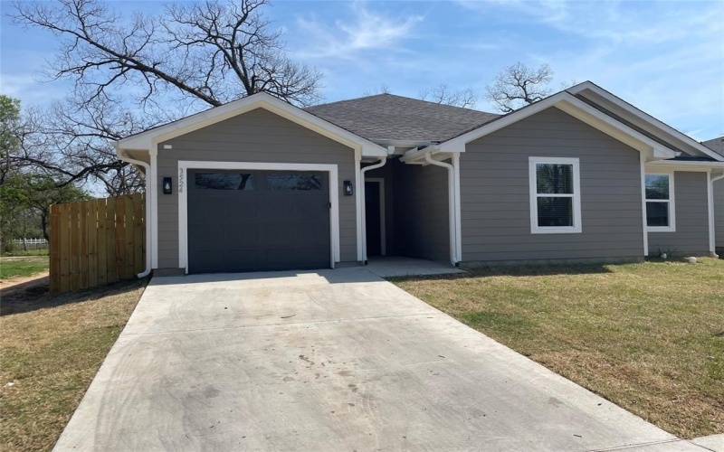 3524 HAMILTON Avenue, Dallas, TX 75210, 4 Bedrooms Bedrooms, ,2 BathroomsBathrooms,Residential,For Sale,3524 HAMILTON Avenue,0,21227583