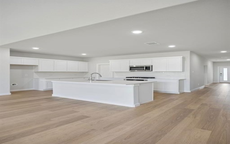 1472 Companero Street, Haslet, TX 76052, 5 Bedrooms Bedrooms, ,5 BathroomsBathrooms,Residential,For Sale,1472 Companero Street,0,21227592