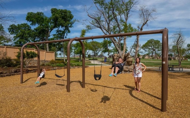 321 Bay Laurel Road, McKinney, TX 75071, 4 Bedrooms Bedrooms, ,5 BathroomsBathrooms,Residential,For Sale,321 Bay Laurel Road,0,21227673