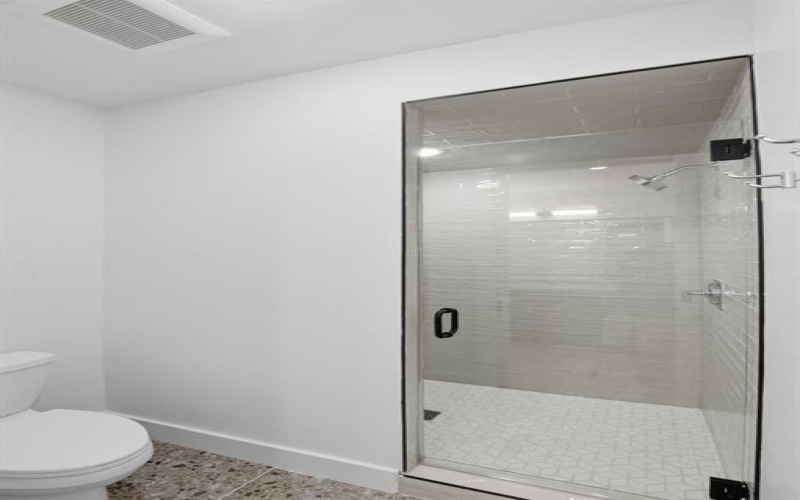 2025 Limestone Trail, Graford, TX 76449, 4 Bedrooms Bedrooms, ,5 BathroomsBathrooms,Residential,For Sale,2025 Limestone Trail,0,21218191