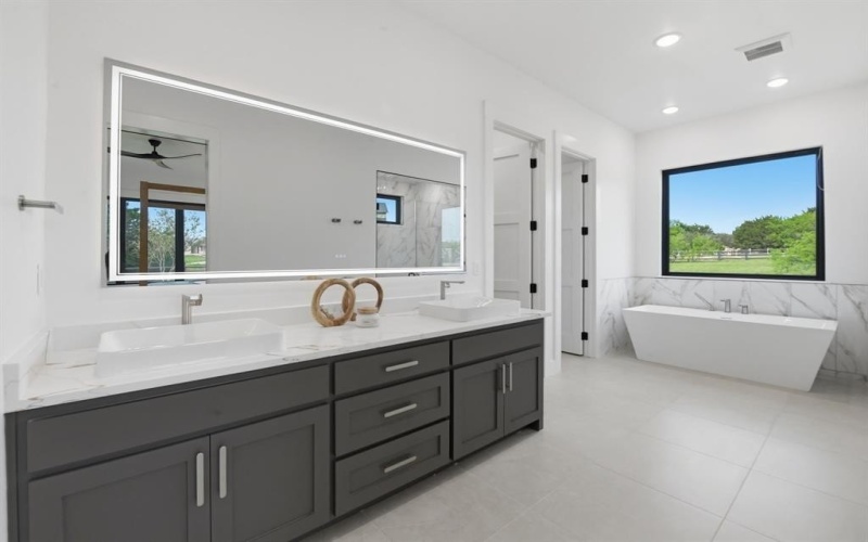 2025 Limestone Trail, Graford, TX 76449, 4 Bedrooms Bedrooms, ,5 BathroomsBathrooms,Residential,For Sale,2025 Limestone Trail,0,21218191