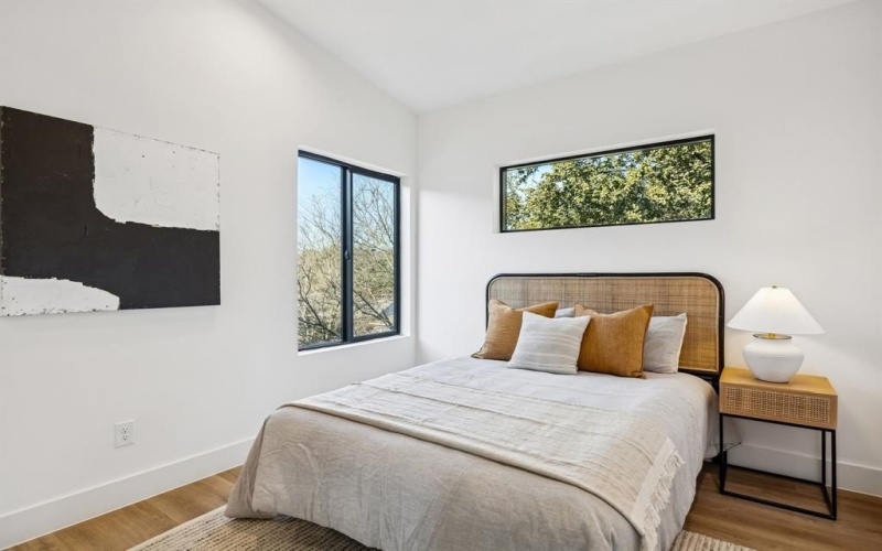 2147 Mail Avenue, Dallas, TX 75235, 11 Bedrooms Bedrooms, ,10 BathroomsBathrooms,Residential Multi Family,For Sale,2147 Mail Avenue,0,21221042