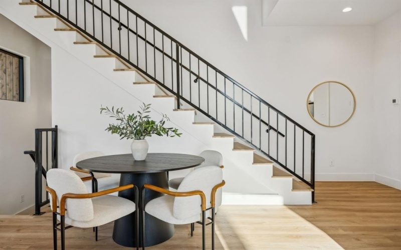 2151 Mail Avenue, Dallas, TX 75235, 11 Habitaciones Habitaciones , ,10 BañosBaños,Residential Multi Family,En Venta,2151 Mail Avenue,0,21221048