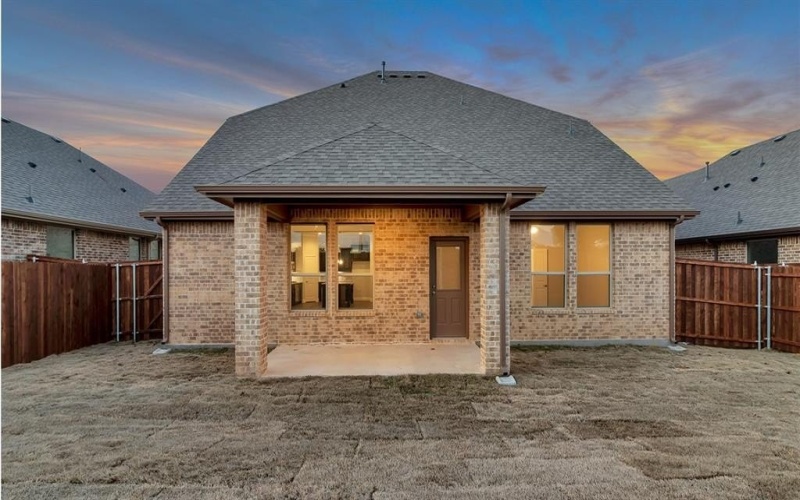 725 SOARING HAWK Drive, Fort Worth, TX 76008, 4 Bedrooms Bedrooms, ,3 BathroomsBathrooms,Residential,For Sale,725 SOARING HAWK Drive,0,21224635