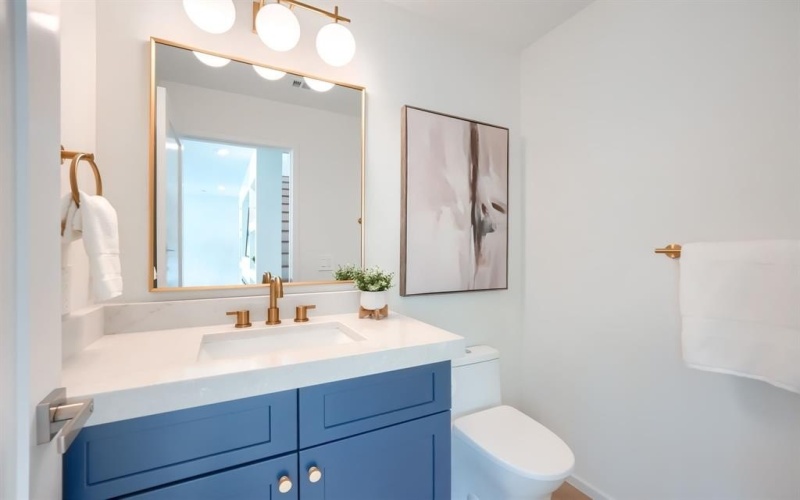 5705 Live Oak Street #D, Dallas, TX 75206, 2 Bedrooms Bedrooms, ,2 BathroomsBathrooms,Residential,For Sale,5705 Live Oak Street,0,21224874