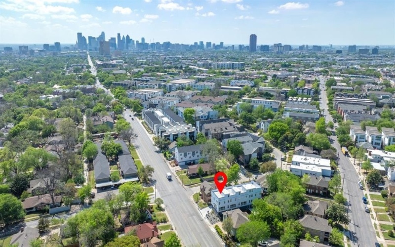 5705 Live Oak Street #D, Dallas, TX 75206, 2 Bedrooms Bedrooms, ,2 BathroomsBathrooms,Residential,For Sale,5705 Live Oak Street,0,21224874