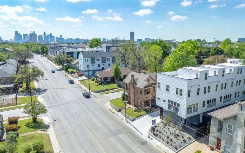 5705 Live Oak Street #D, Dallas, TX 75206, 2 Bedrooms Bedrooms, ,2 BathroomsBathrooms,Residential,For Sale,5705 Live Oak Street,0,21224874