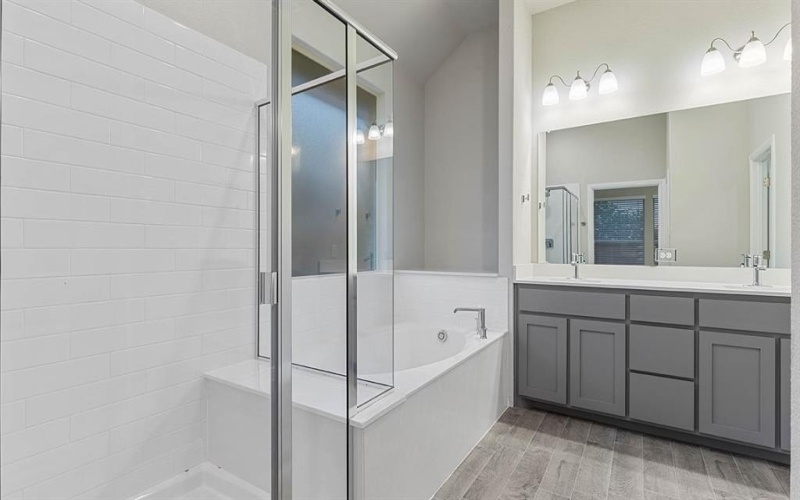 10385 SARASOTA Street, Grand Prairie, TX 76065, 4 Bedrooms Bedrooms, ,3 BathroomsBathrooms,Residential,For Sale,10385 SARASOTA Street,0,21225754