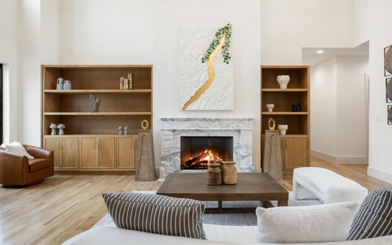 6452 Walnut Hill Lane, Dallas, TX 75230, 5 Bedrooms Bedrooms, ,6 BathroomsBathrooms,Residential,For Sale,6452 Walnut Hill Lane,0,21226051