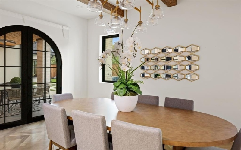 6452 Walnut Hill Lane, Dallas, TX 75230, 5 Bedrooms Bedrooms, ,6 BathroomsBathrooms,Residential,For Sale,6452 Walnut Hill Lane,0,21226051