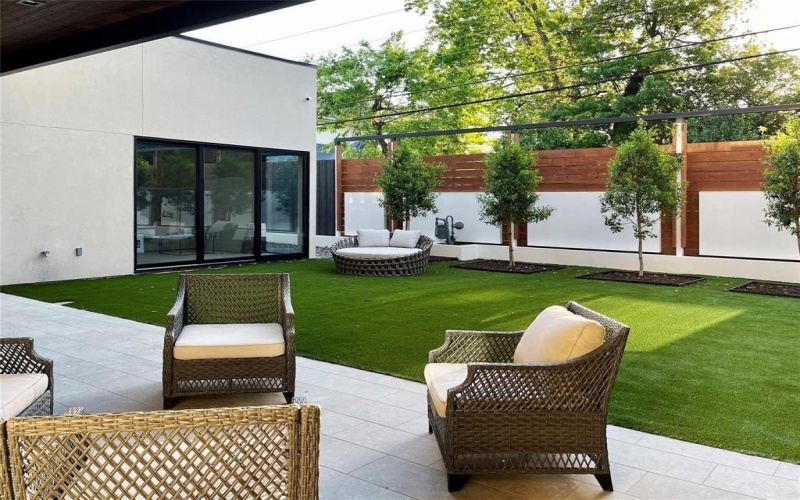 10236 Crestover Drive, Dallas, TX 75229, 5 Bedrooms Bedrooms, ,7 BathroomsBathrooms,Residential,For Sale,10236 Crestover Drive,0,21226105