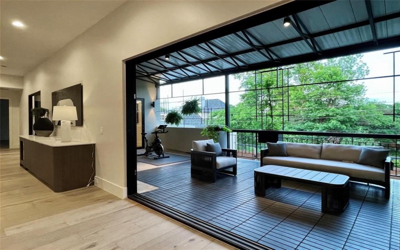 10236 Crestover Drive, Dallas, TX 75229, 5 Bedrooms Bedrooms, ,7 BathroomsBathrooms,Residential,For Sale,10236 Crestover Drive,0,21226105