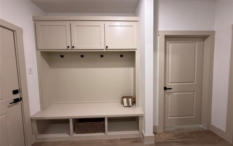 5032 Chapman Street, Fort Worth, TX 76105, 4 Bedrooms Bedrooms, ,2 BathroomsBathrooms,Residential,For Sale,5032 Chapman Street,0,21226213