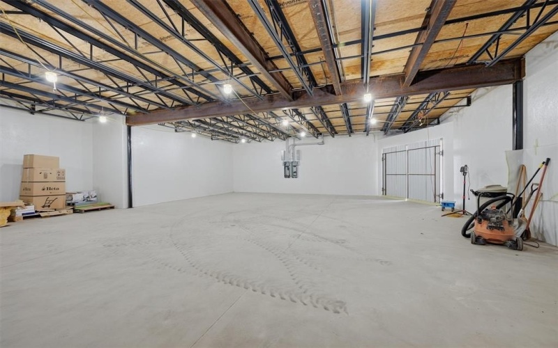 108 Pawnee Trail, Lake Kiowa, TX 76240, 3 Bedrooms Bedrooms, ,5 BathroomsBathrooms,Residential,For Sale,108 Pawnee Trail,0,21226416