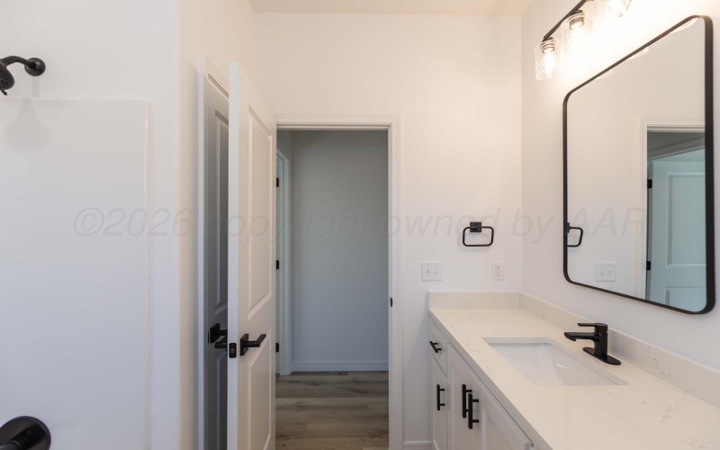 528 Camelot Drive, Borger, TX 79007, 3 Bedrooms Bedrooms, ,2 BathroomsBathrooms,Residential,For Sale,528 Camelot Drive,0,26-2774