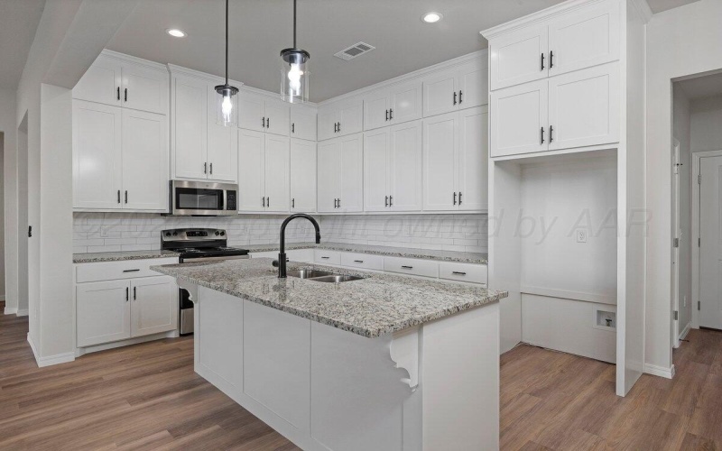 12571 LEONA Drive, Canyon, TX 79015, 4 Bedrooms Bedrooms, ,2 BathroomsBathrooms,Residential,For Sale,12571 LEONA Drive,0,26-2783