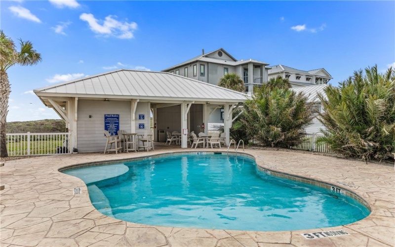 129 Frontside Drive, Corpus Christi, TX 78418, 6 Bedrooms Bedrooms, ,5 BathroomsBathrooms,Residential,For Sale,129 Frontside Drive,0,473948