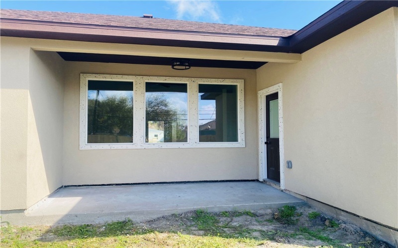 142 S 11 Street, Aransas Pass, TX 78336, 3 Bedrooms Bedrooms, ,2 BathroomsBathrooms,Residential,For Sale,142 S 11 Street,0,474143