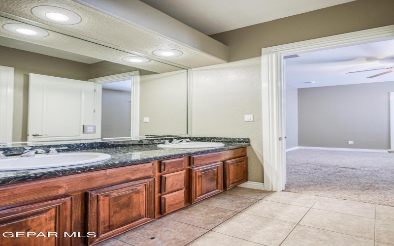 13574 EMERALD FALLS Drive, Horizon City, TX 79928, 4 Bedrooms Bedrooms, ,2 BathroomsBathrooms,Residential,For Sale,13574 EMERALD FALLS Drive,0,941523