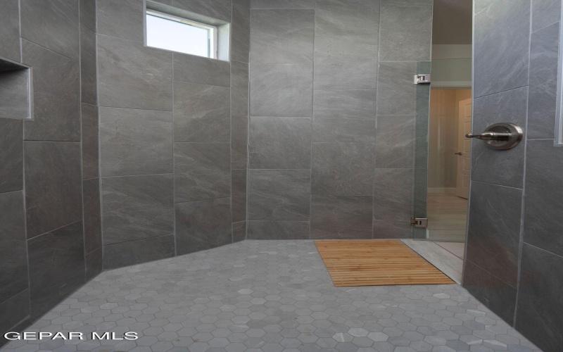 3805 Fix Place, El Paso, TX 79928, 4 Habitaciones Habitaciones , ,1 BañoBaños,Residential,En Venta,3805 Fix Place,0,941529