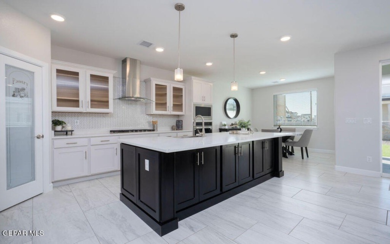 3805 Fix Place, El Paso, TX 79928, 4 Habitaciones Habitaciones , ,1 BañoBaños,Residential,En Venta,3805 Fix Place,0,941529