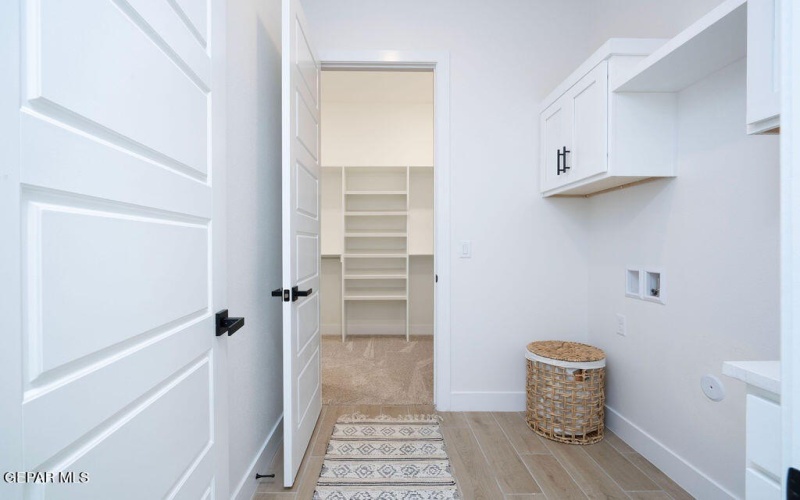 3800 Fix Place, El Paso, TX 79938, 4 Habitaciones Habitaciones , ,1 BañoBaños,Residential,En Venta,3800 Fix Place,0,941532