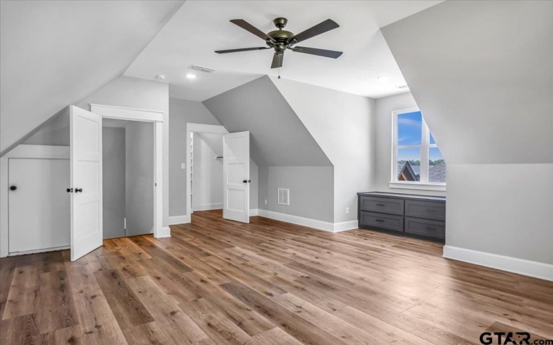 14848 Woodland Creek Dr., Tyler, TX 75706, 4 Bedrooms Bedrooms, ,3 BathroomsBathrooms,Residential,For Sale,14848 Woodland Creek Dr.,0,26004698