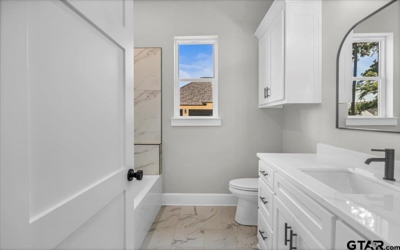 14848 Woodland Creek Dr., Tyler, TX 75706, 4 Bedrooms Bedrooms, ,3 BathroomsBathrooms,Residential,For Sale,14848 Woodland Creek Dr.,0,26004698