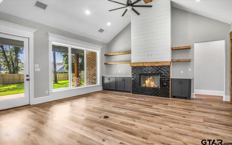 14848 Woodland Creek Dr., Tyler, TX 75706, 4 Bedrooms Bedrooms, ,3 BathroomsBathrooms,Residential,For Sale,14848 Woodland Creek Dr.,0,26004698