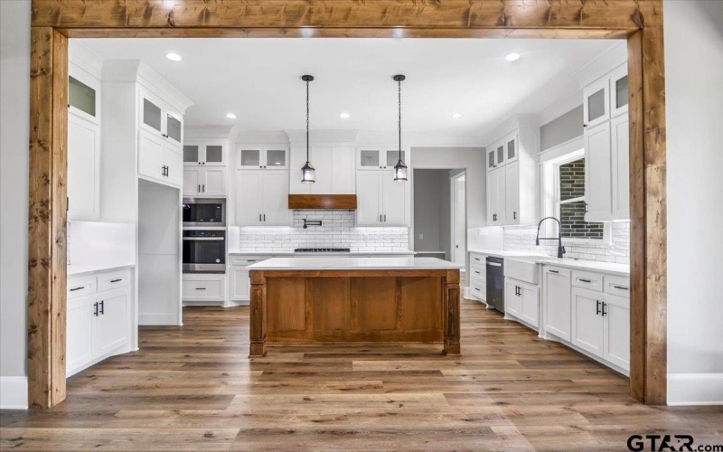 14848 Woodland Creek Dr., Tyler, TX 75706, 4 Bedrooms Bedrooms, ,3 BathroomsBathrooms,Residential,For Sale,14848 Woodland Creek Dr.,0,26004698