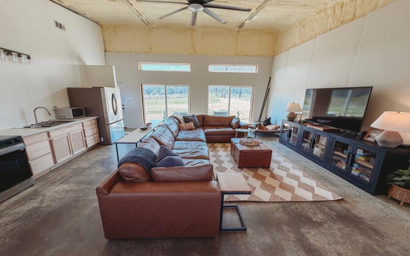 4100 CR 915, Nacogdoches, TX 75965, 2 Bedrooms Bedrooms, ,1 BathroomBathrooms,Residential,For Sale,4100 CR 915,0,70012754