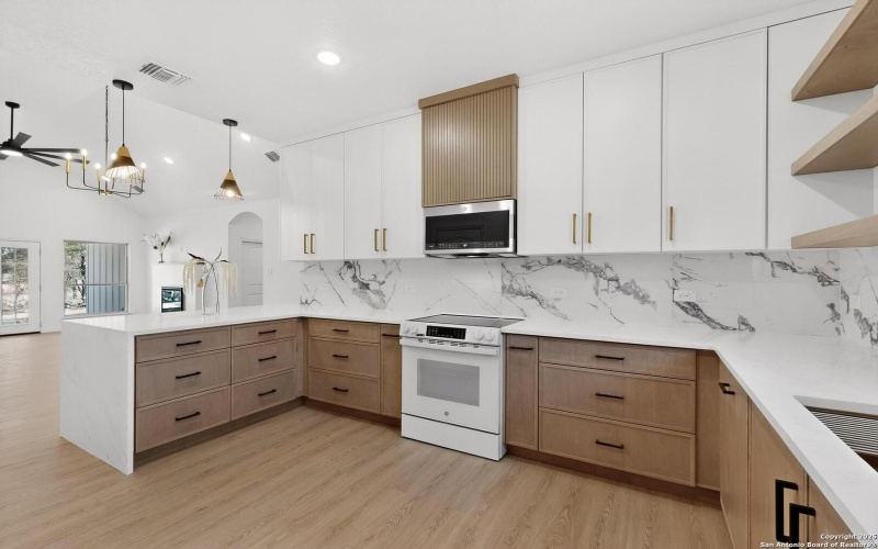 514 contour, Spring Branch, TX 78070, 3 Bedrooms Bedrooms, ,2 BathroomsBathrooms,Residential,For Sale,514 contour,0,1954470