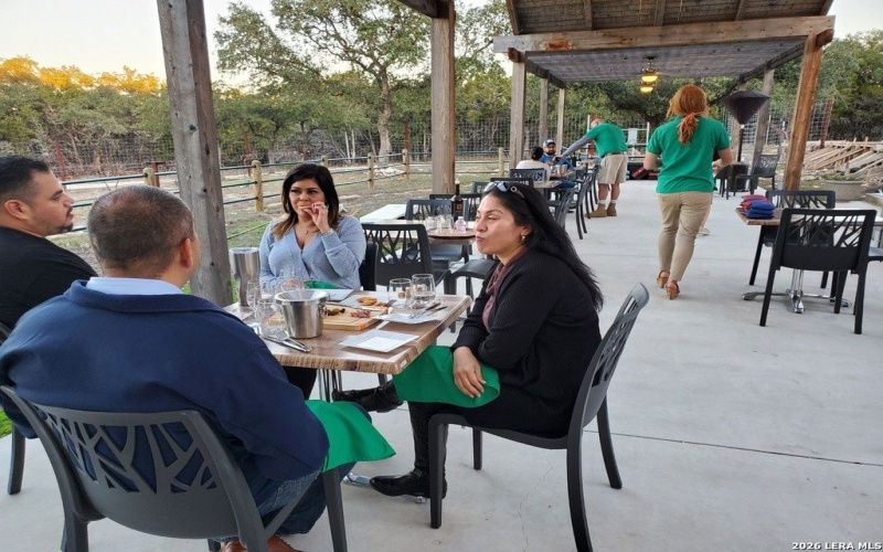 514 contour, Spring Branch, TX 78070, 3 Bedrooms Bedrooms, ,2 BathroomsBathrooms,Residential,For Sale,514 contour,0,1954470